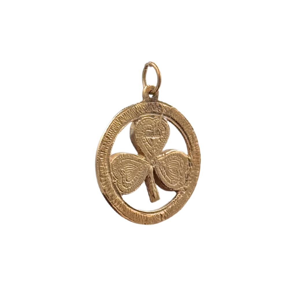 9K Yellow Irish 3 leaf clover with serpentine stone on each-