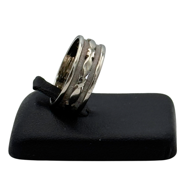 Vintage 14k White Gold Patterned Band 