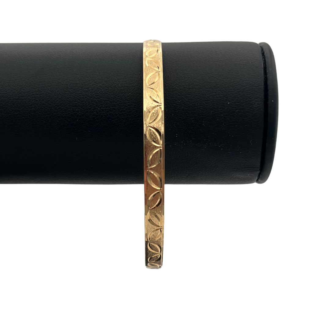 Vintage 5mm hand engraved bangle with leaf motif in 14k yellow gold - daisy exclusive jewellers
