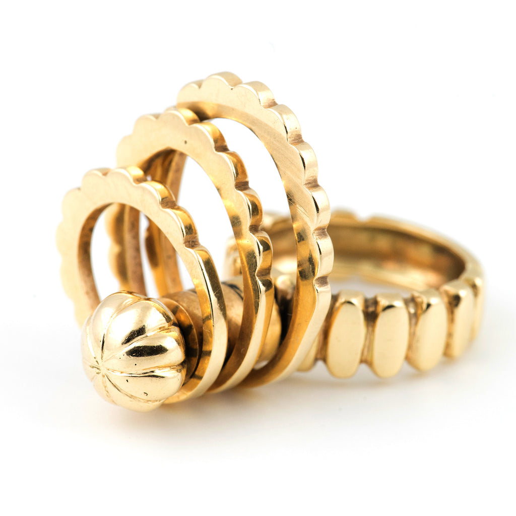 Retro Gold Spinning Ring - Westmount, Montreal