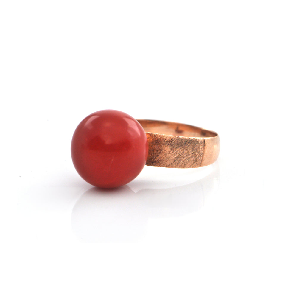 Antique Coral and 18K Gold Ring + Montreal Estate Jewelers