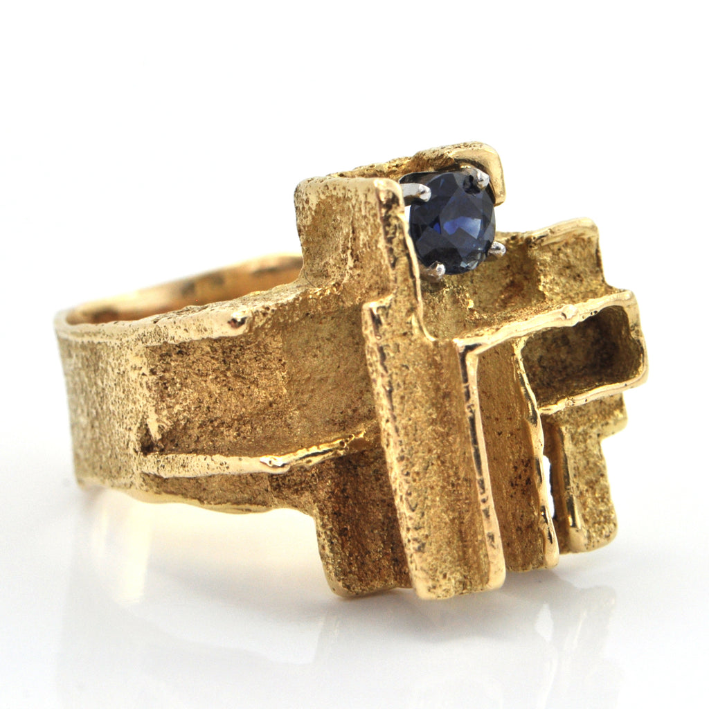 Vintage Geometric 18K Yellow Gold and 0.73CT Sapphire Ring + Montreal Estate Jewelers