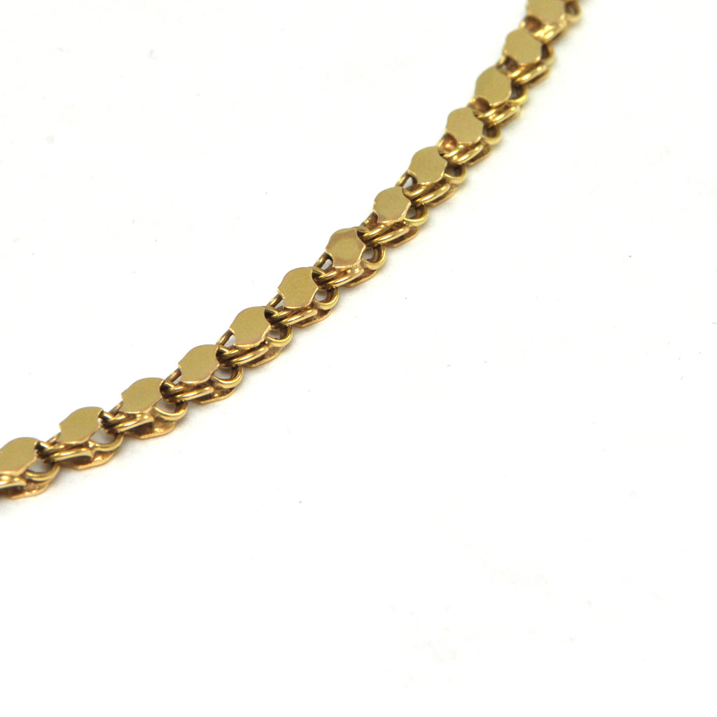 Vintage Chain Link Necklace with Flat Links in 18k Yellow Gold - montreal estate jewellers