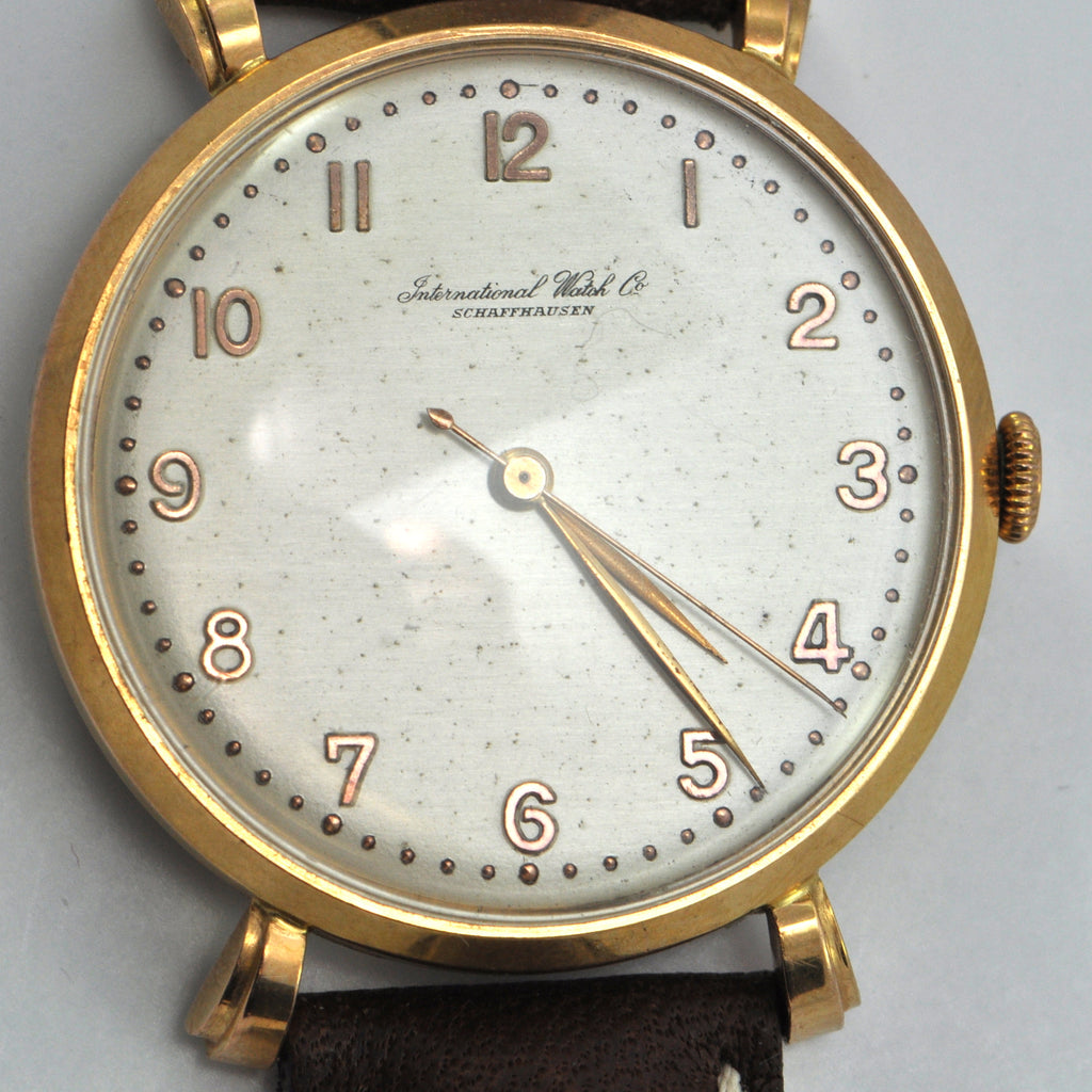 IWC Schaffhausen 18K Rose Gold watch Caliber 89 Circa 1947 - montreal vintage watches