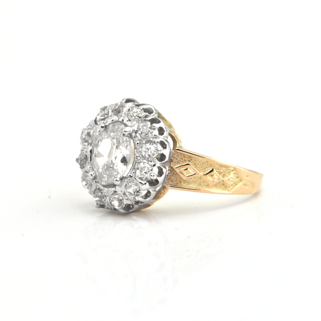 1.75cts Antique Oval old mine cut diamond ring Circa 1880 - GIA certified , Montreal estate jewellers