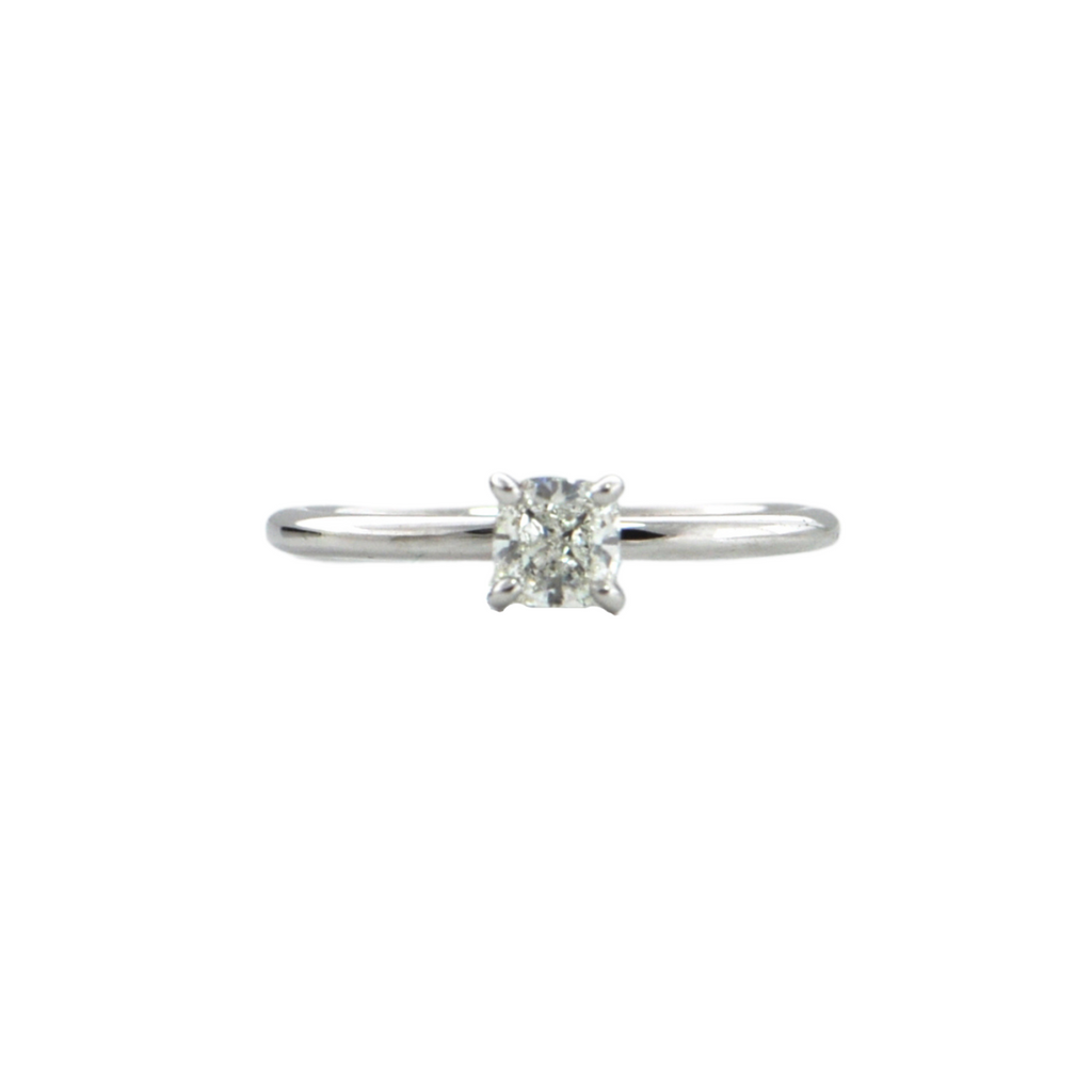 0.51CT Diamond Solitaire 18K Gold Ring - GIA certified + Montreal Estate Jewelers