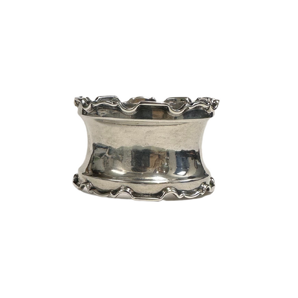 Sterling Silver Napkin Ring By, Henry Moreton England 1913 + Montreal Estate Jewelers